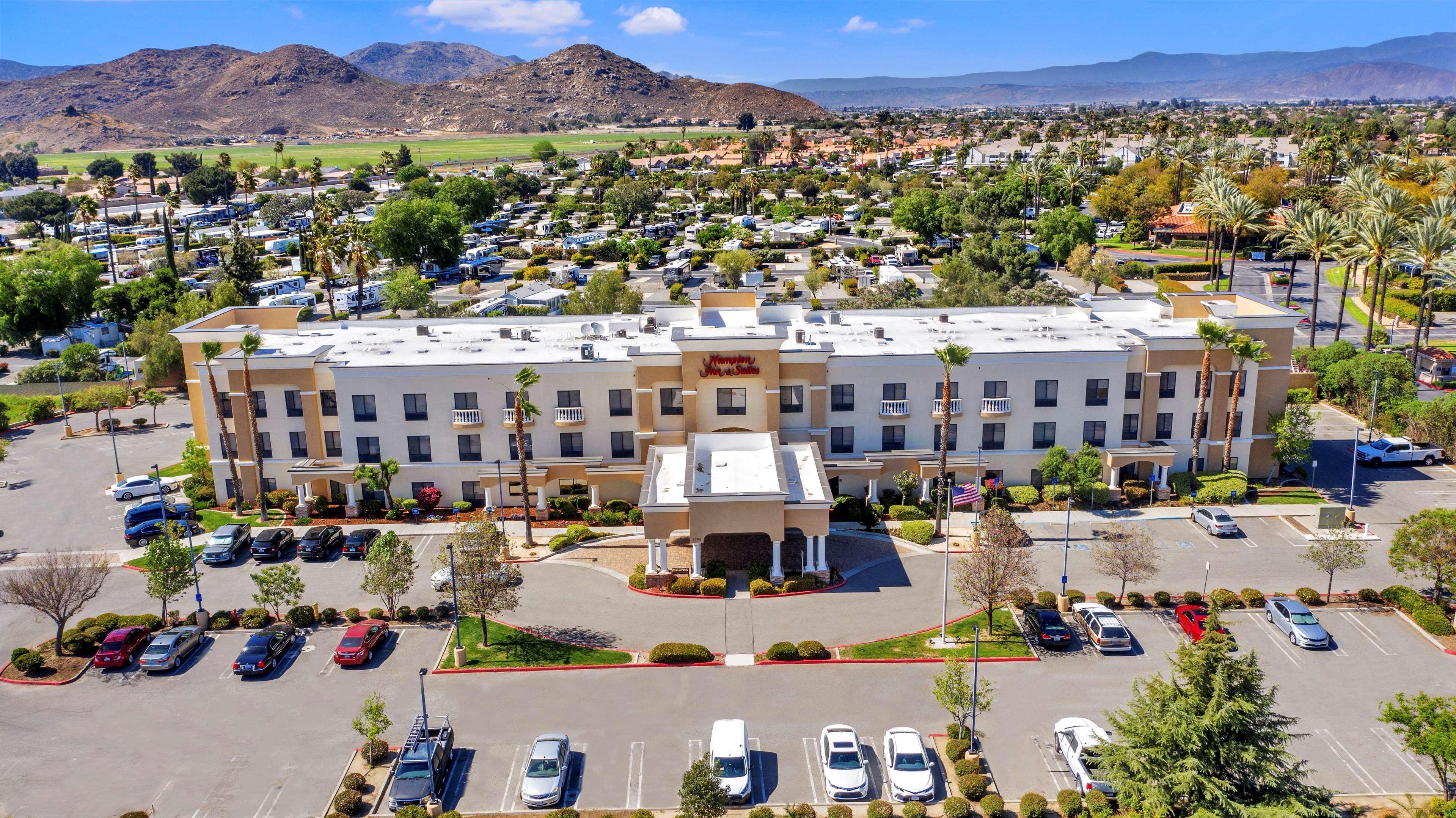 Hampton Inn & Suites By Hilton Hemet Menifee Murrieta Extérieur photo